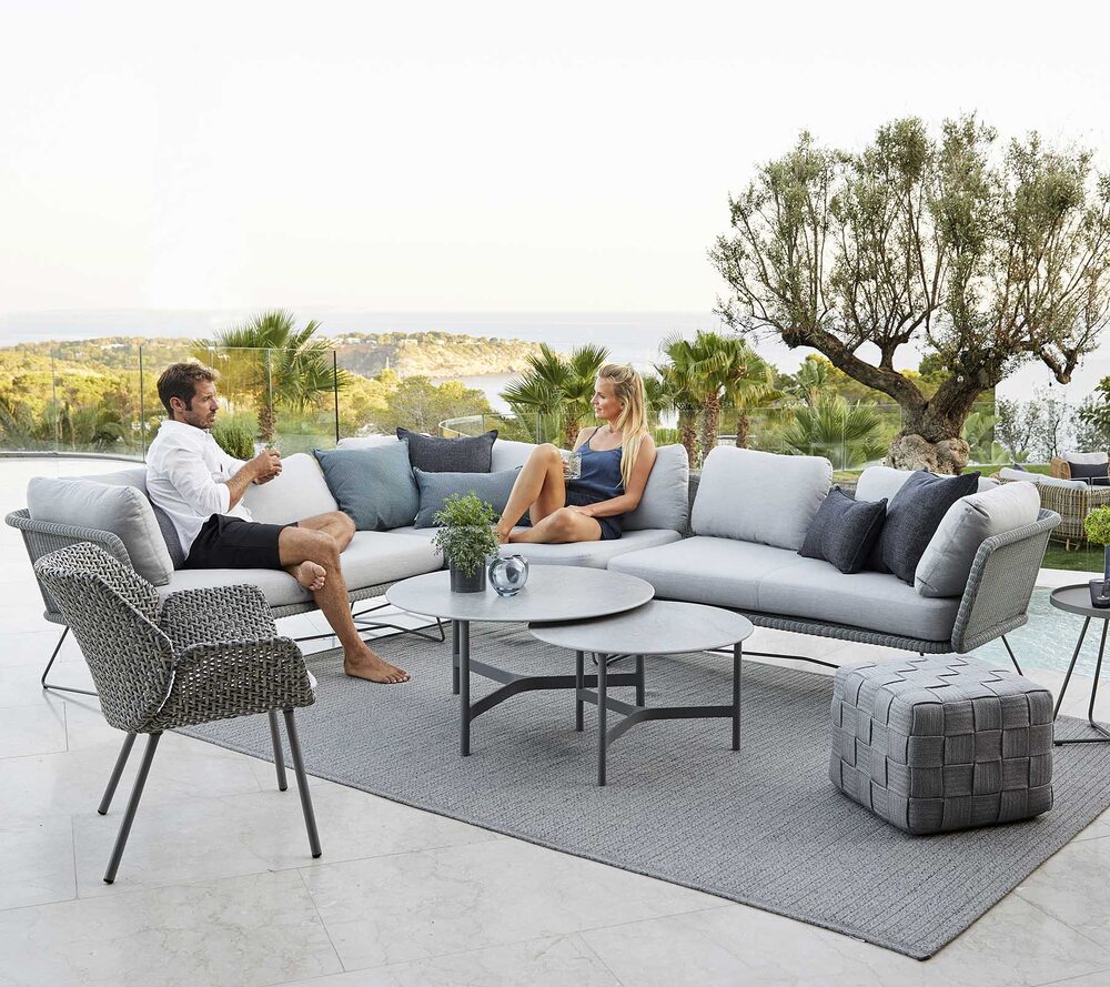 Horizon in an outdoor setting