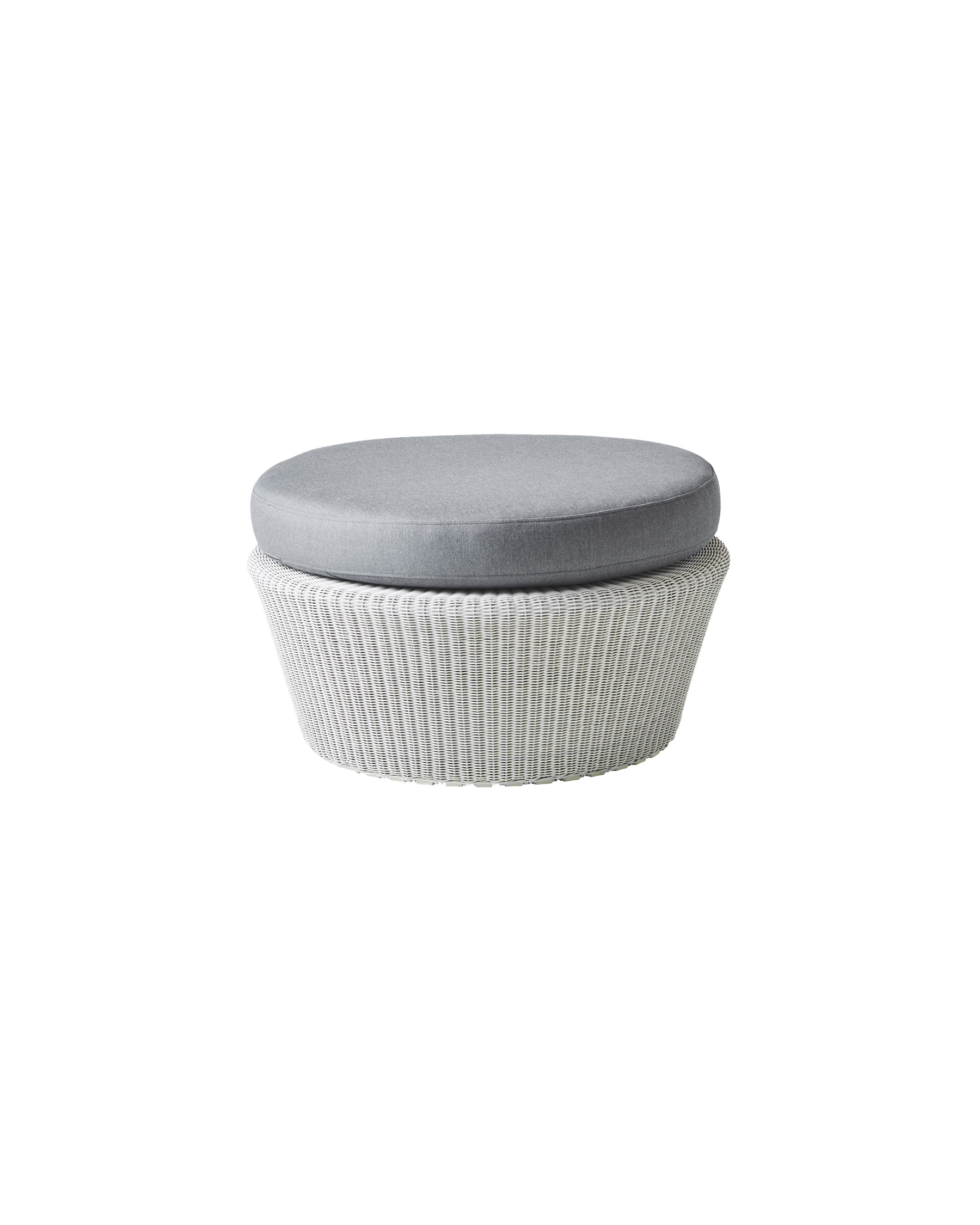 Cane-line Kingston large footstool and coffee table