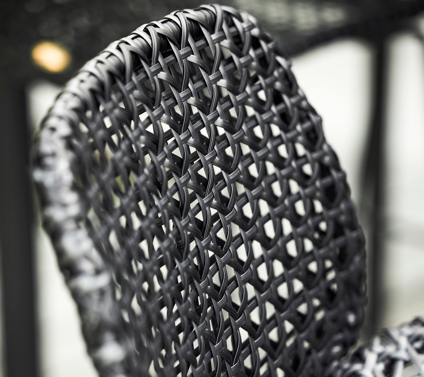 Cane-line Vibe woven seat, close-up of the Cane-line Weave pattern