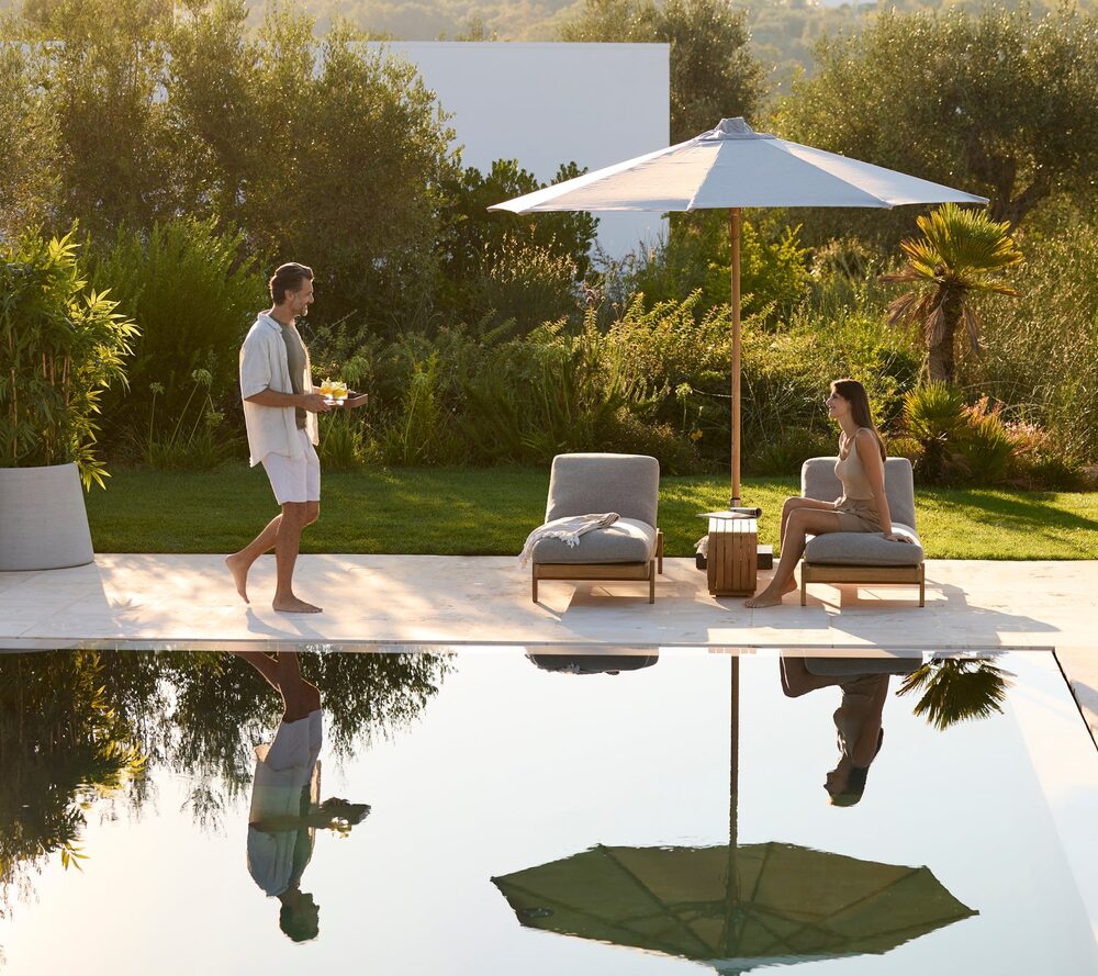Vista styled outdoors