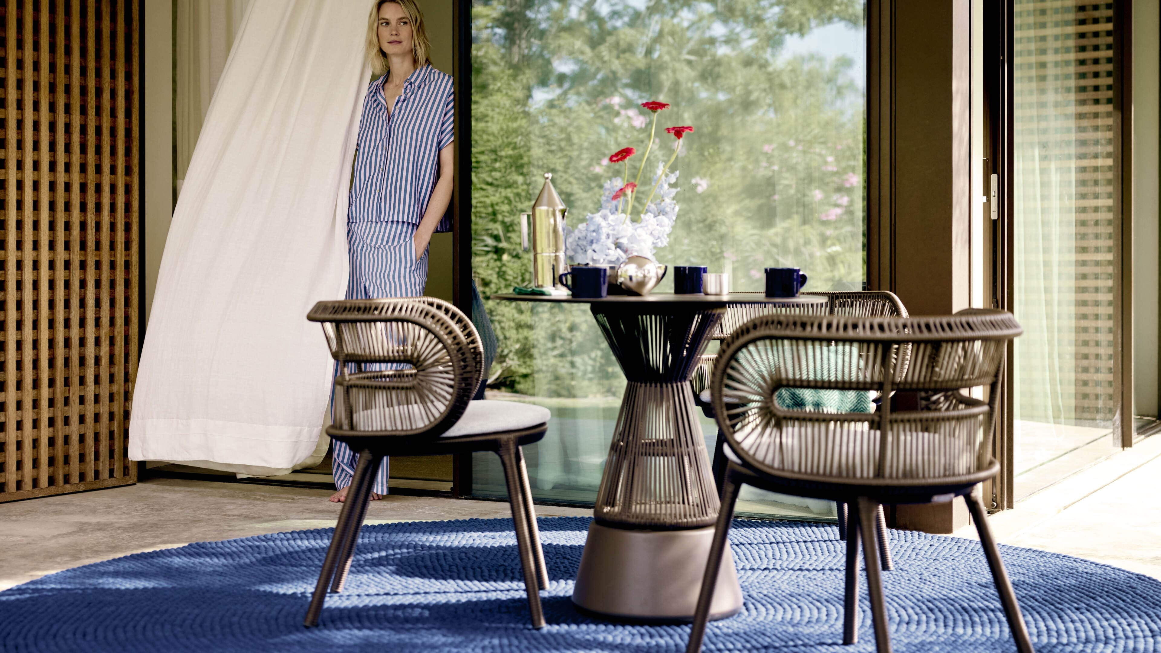 Cirql Nu outdoor collection by Dedon