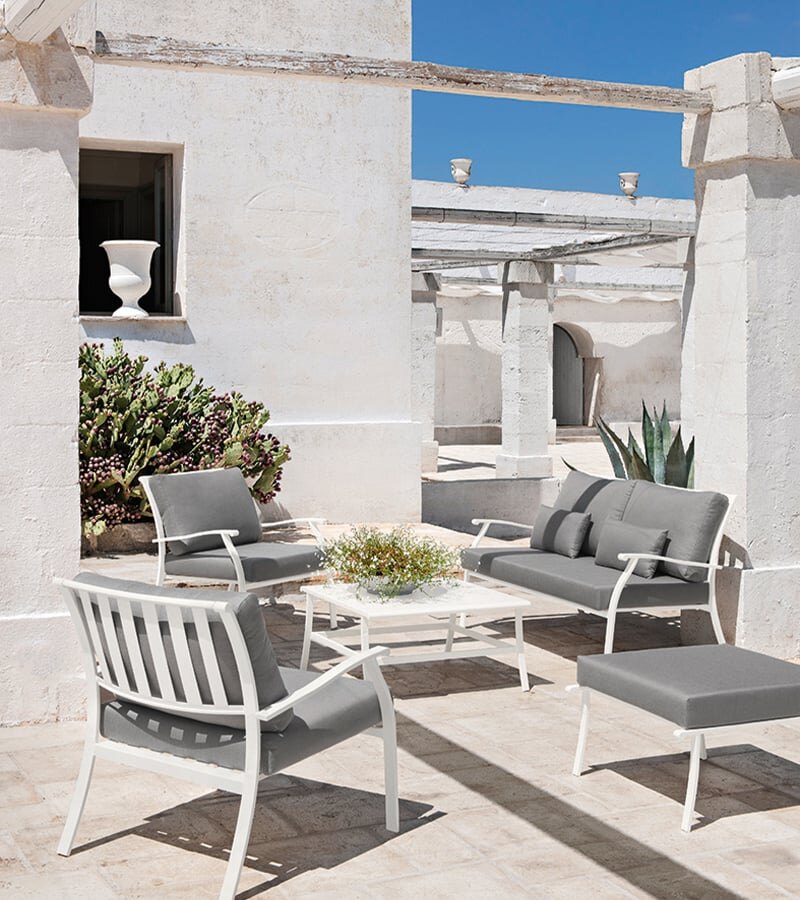 Elisir outdoor collection by Ethimo