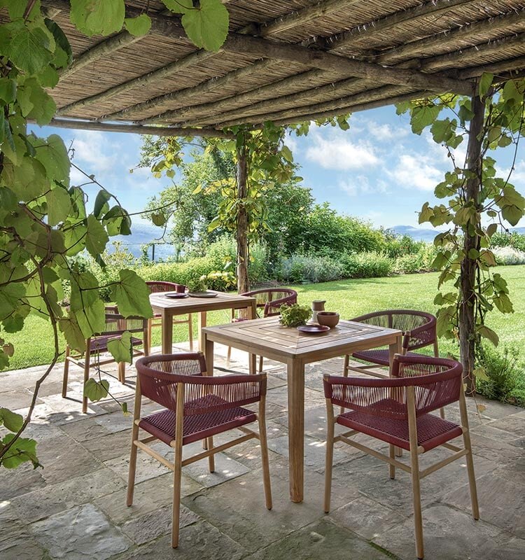 Friends outdoor collection by Ethimo