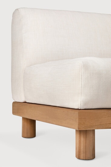 Monocle joinery detail in solid teak