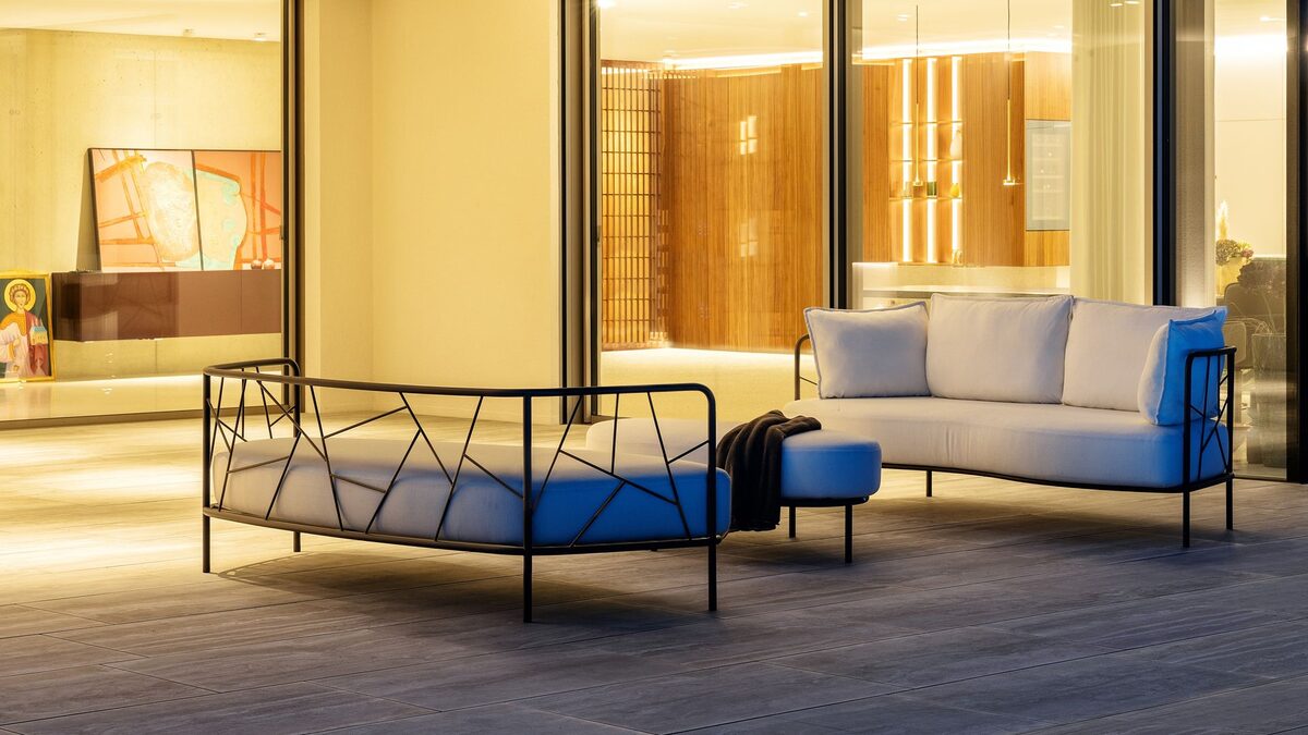 Aura lounge sofa