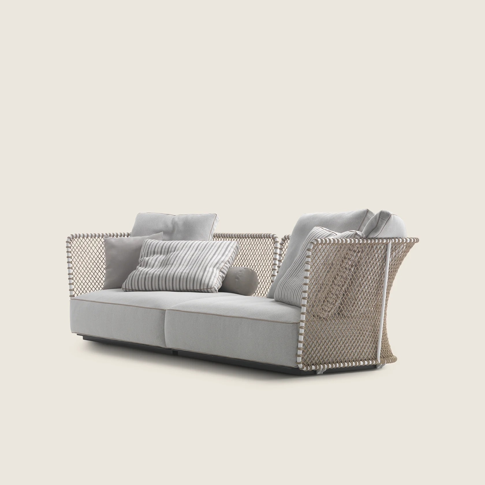 Oasis sectional configuration