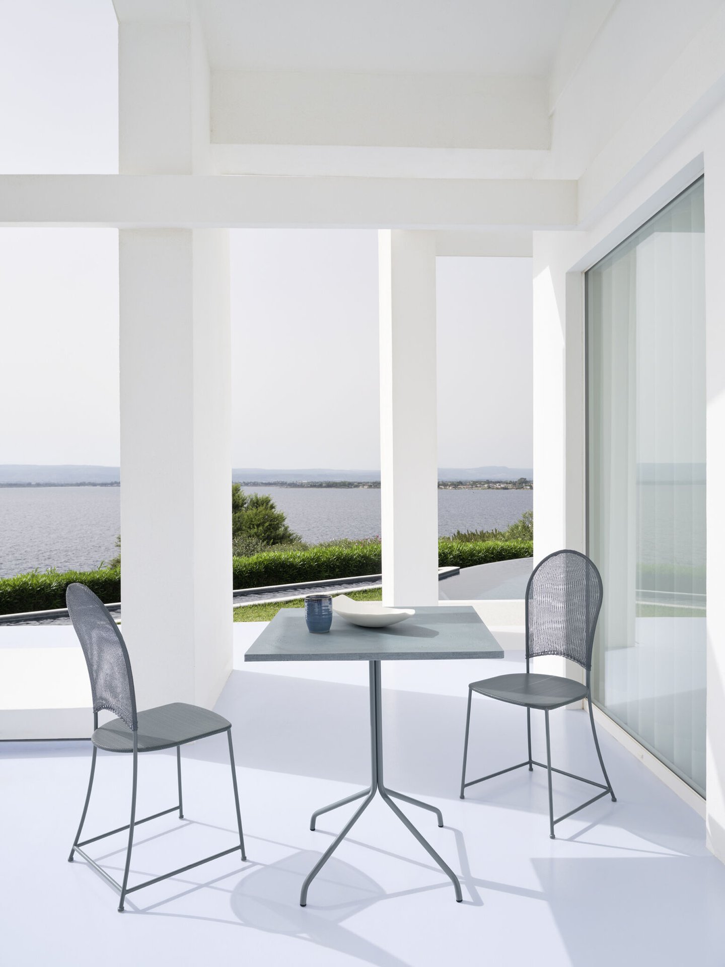 Brise stool