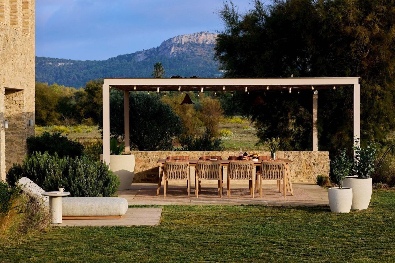 Kaia dining armchair