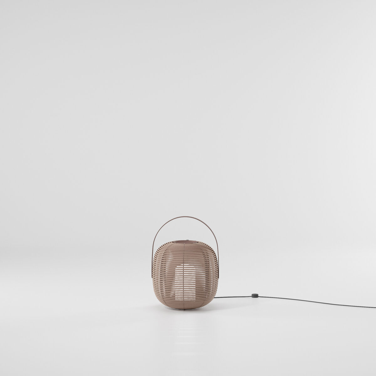 Bela Lamp