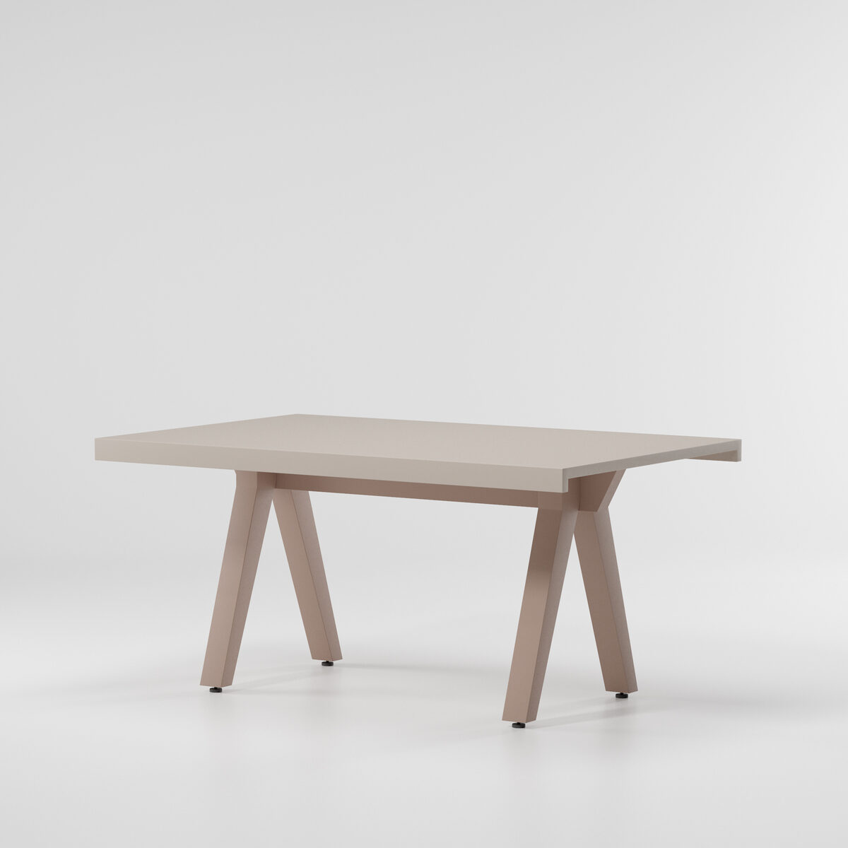 Maia Dining Table 160 Aluminum Legs