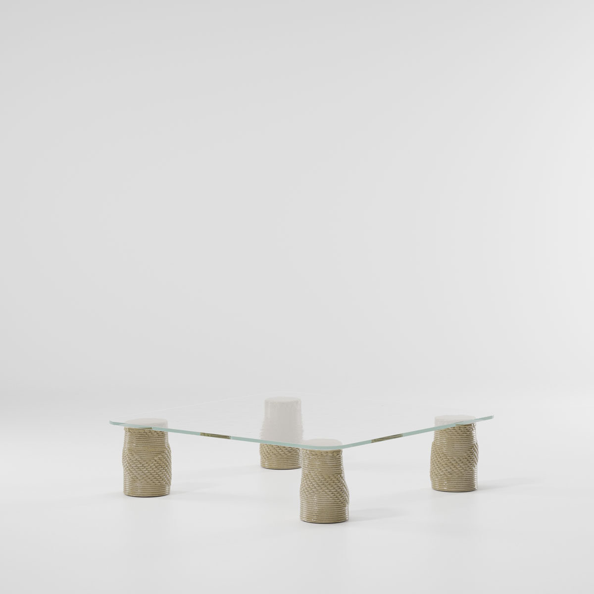 Plumon Center table 120x120