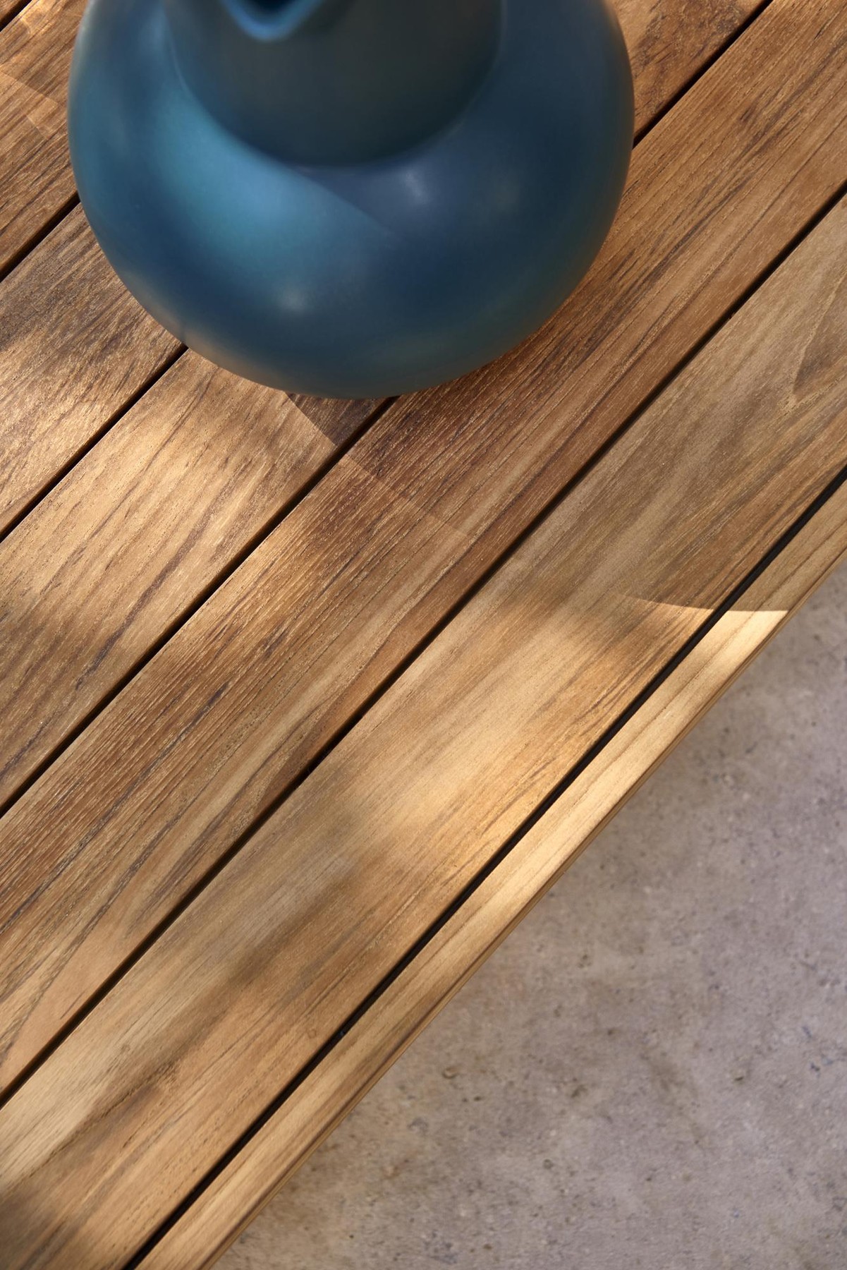 Flows outdoor installation
