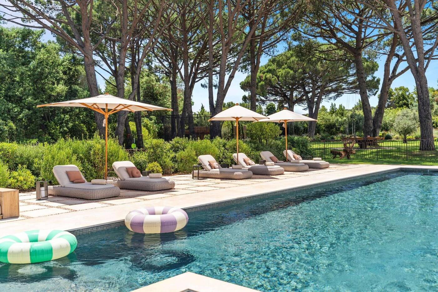 Manutti outdoor lounge, Belgian rope and aluminum archive