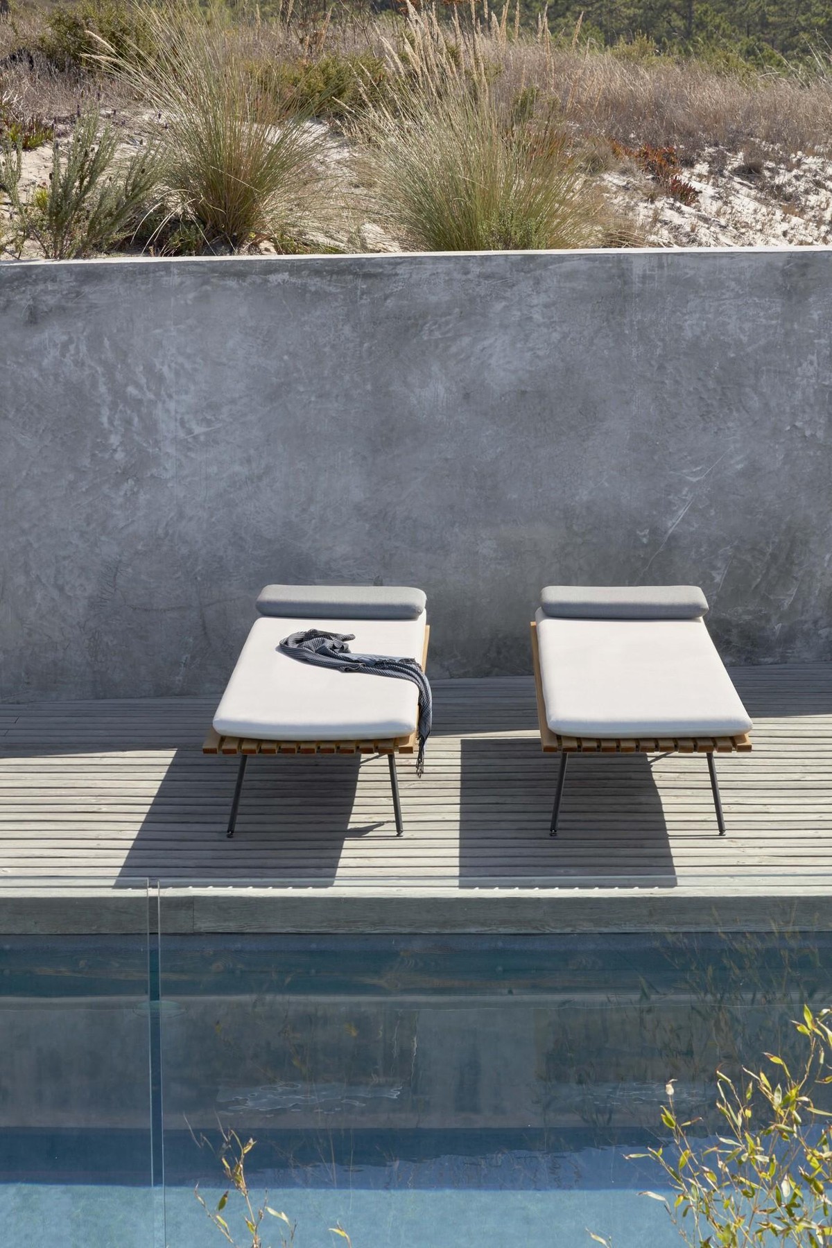 San outdoor installation