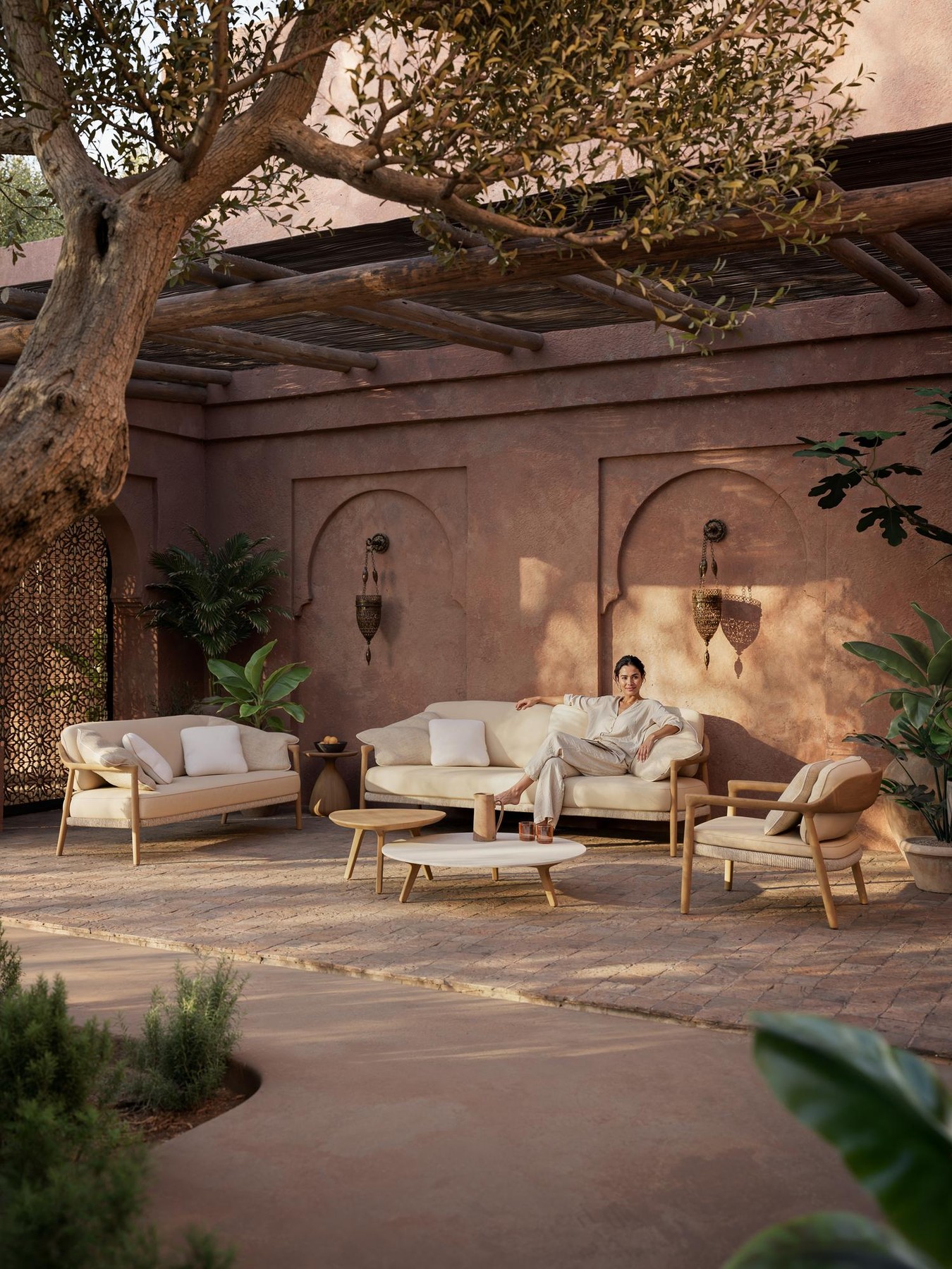 Yiko lounge by Stéphane De Winter for Manutti