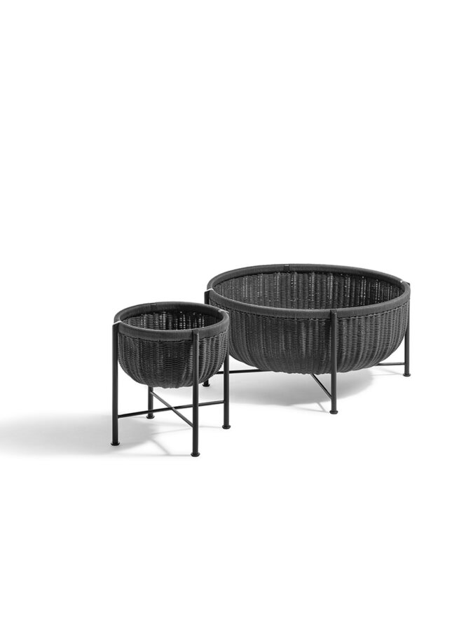 Cestlavie Outdoor small table by GamFratesi