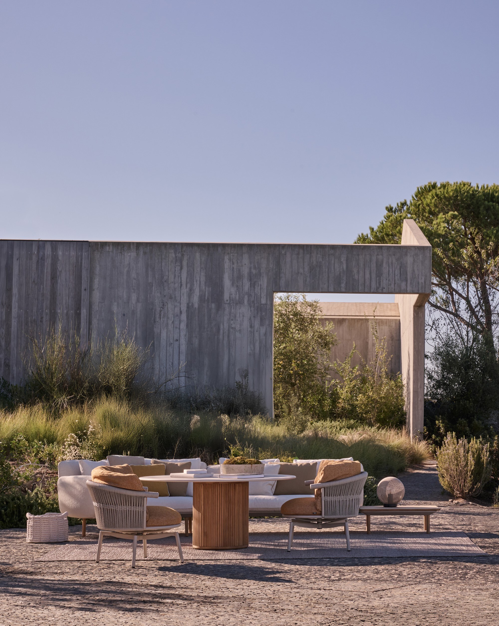 Cesta outdoor installation