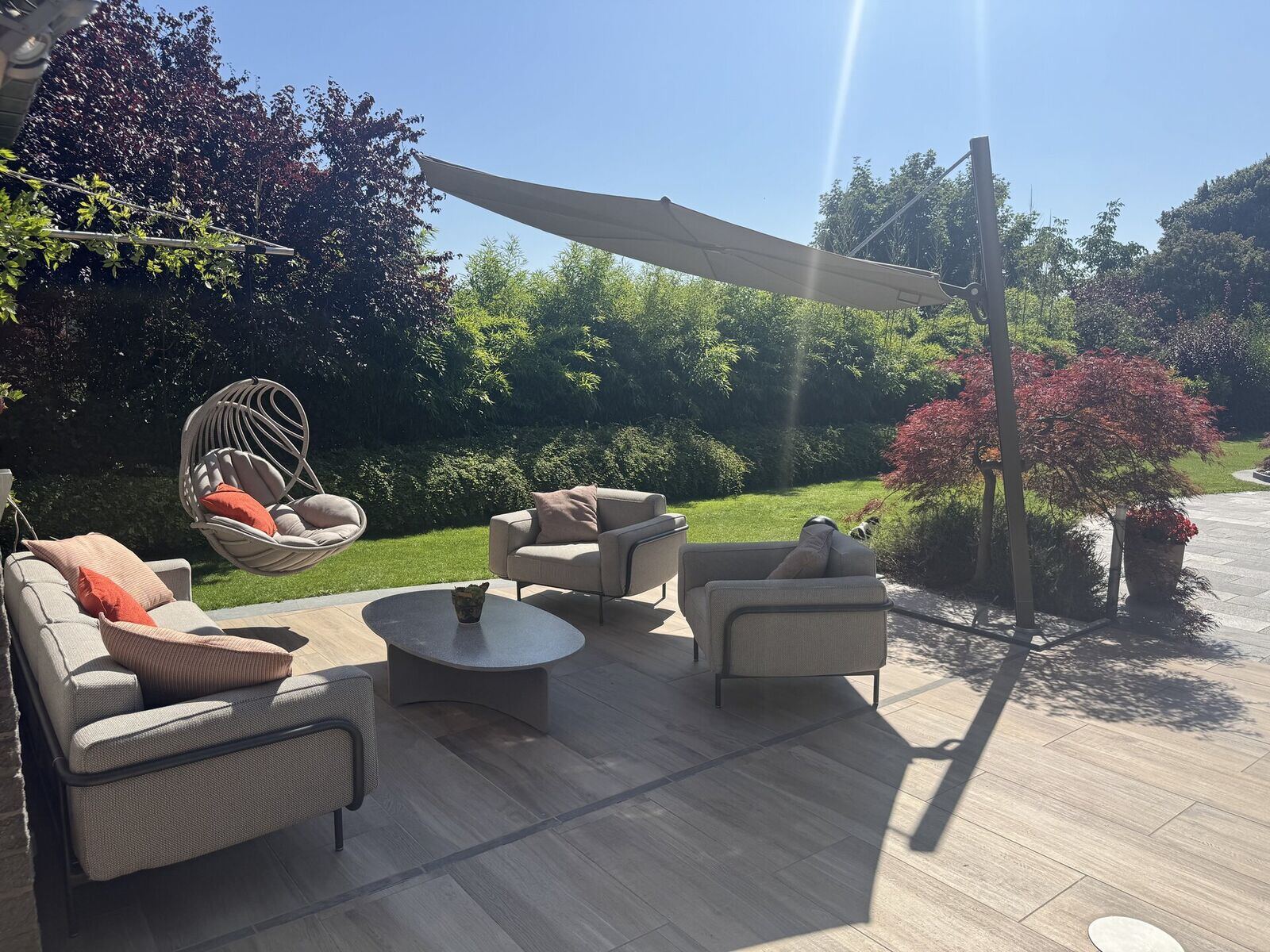 Versa PX Earth Taupe terrace installation